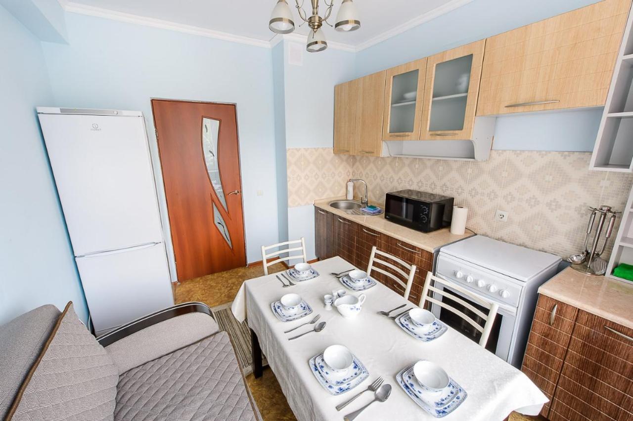 Apartment оn Makatayeva 5 b Алматы Экстерьер фото
